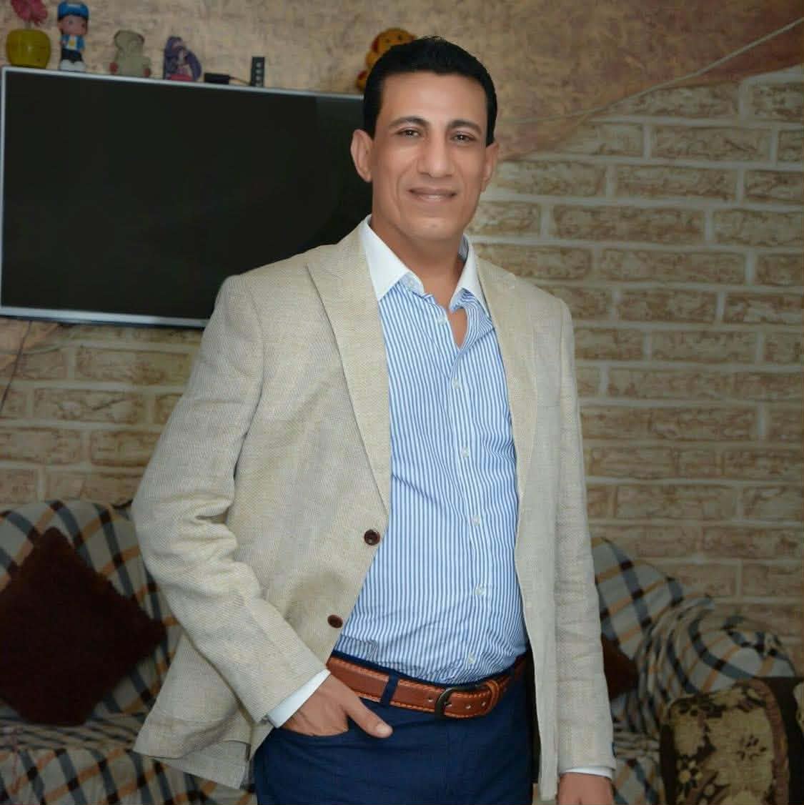 مختار  البنا 